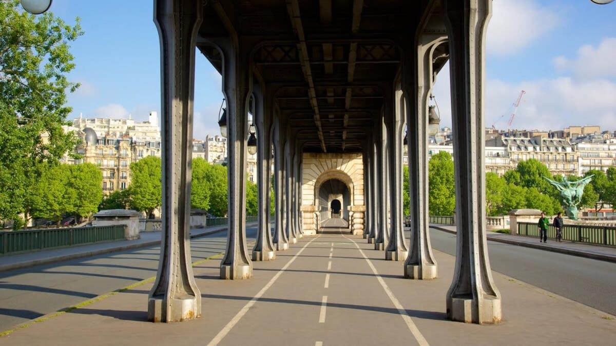 Proche Tour Eiffel - 15 -2p